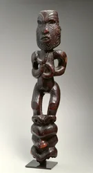 Figura de pie